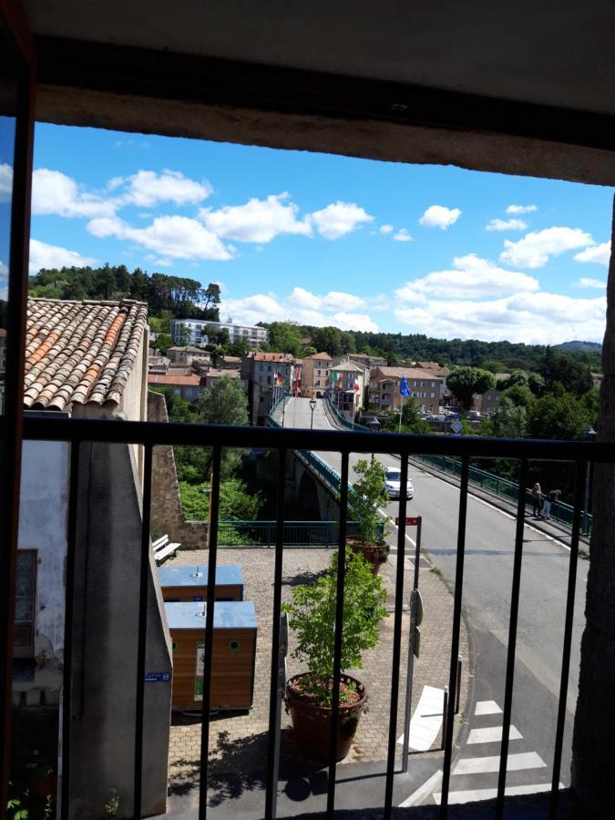 Appartement F1 Meuble 3 Personnes Aubenas Zewnętrze zdjęcie