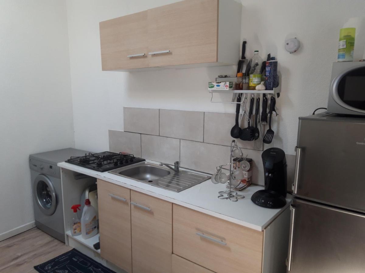 Appartement F1 Meuble 3 Personnes Aubenas Zewnętrze zdjęcie